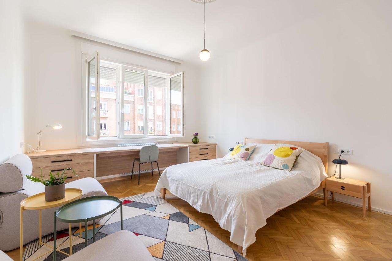 The Palm Springs Apartment Budapest Kültér fotó