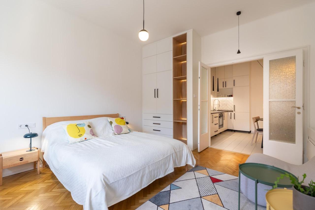 The Palm Springs Apartment Budapest Kültér fotó